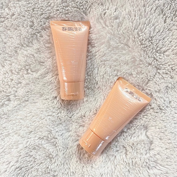 ❣️SOLD❣️✨🆕💗BASIC SKIN SHOWER SCRUB SET💗 - Picture 6 of 10